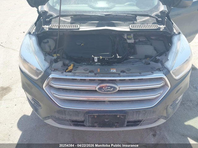 Продажа на аукционе авто 2017 Ford Escape Se, vin: 1FMCU9GD5HUE11246, номер лота: 20254384