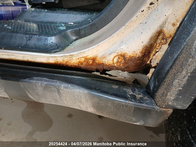 Продаж на аукціоні авто 2001 Honda Cr-v, vin: JHLRD18551C802774, номер лоту: 20254424