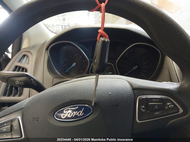 20254440 :رقم المزاد ، 1FADP3F27FL330691 vin ، 2015 Ford Focus Se مزاد بيع