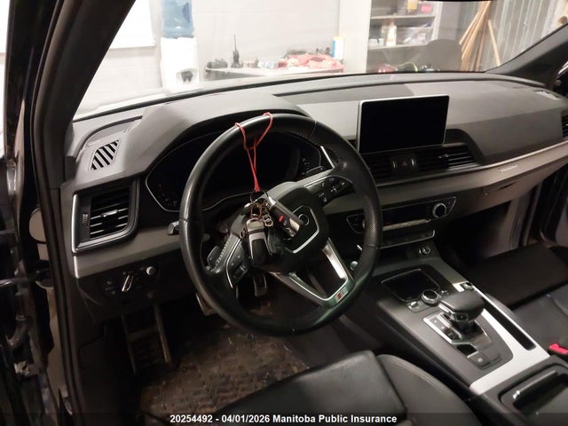 WA1FNAFY8J2227368 Audi Q5