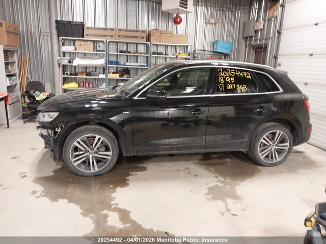 WA1FNAFY8J2227368 Audi Q5