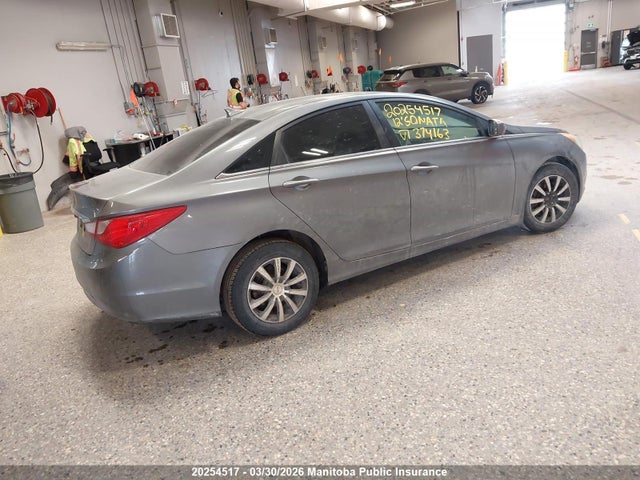 20254517 :رقم المزاد ، 5NPEB4AC0CH374163 vin ، 2012 Hyundai Sonata Gl مزاد بيع
