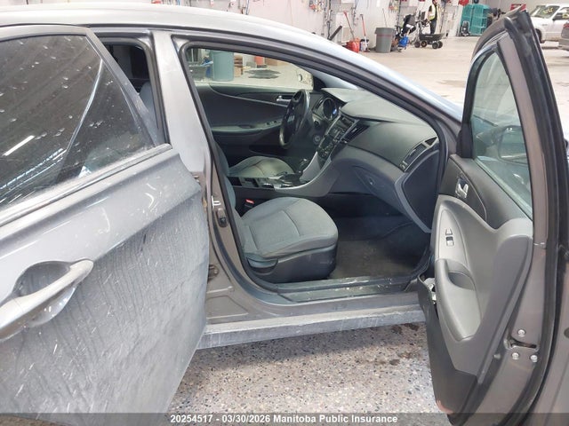 20254517 :رقم المزاد ، 5NPEB4AC0CH374163 vin ، 2012 Hyundai Sonata Gl مزاد بيع