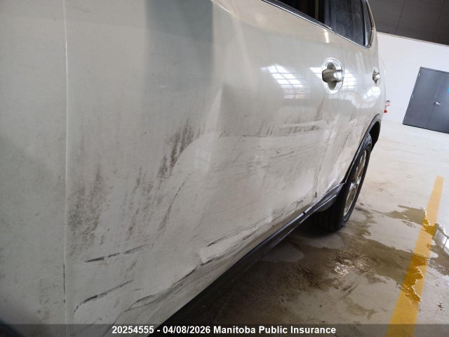 2014 Nissan Rogue Sv მანქანა იყიდება აუქციონზე, vin: 5N1AT2MM3EC844572, აუქციონის ნომერი: 20254555
