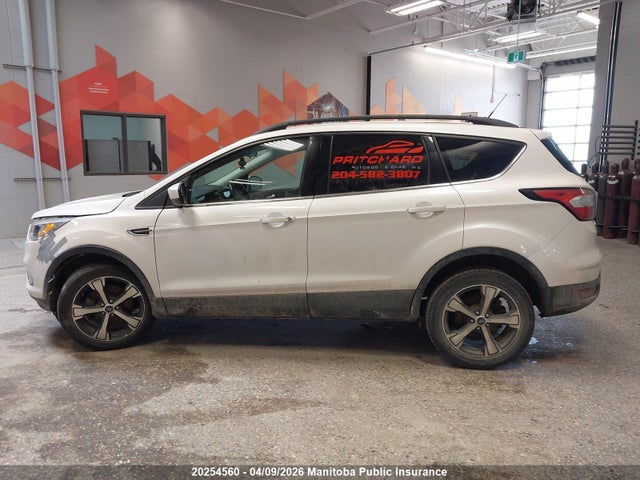 2018 Ford Escape Sel მანქანა იყიდება აუქციონზე, vin: 1FMCU9HD4JUD23955, აუქციონის ნომერი: 20254560