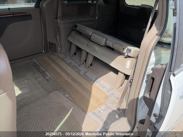 Продажа на аукционе авто 2011 Chrysler Town & Country Limited, vin: 2A4RR6DG4BR656065, номер лота: 20254575