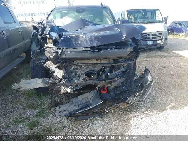Chevrolet Suburban Z71 2023 1GNSKDKD0PR520495 Image 10
