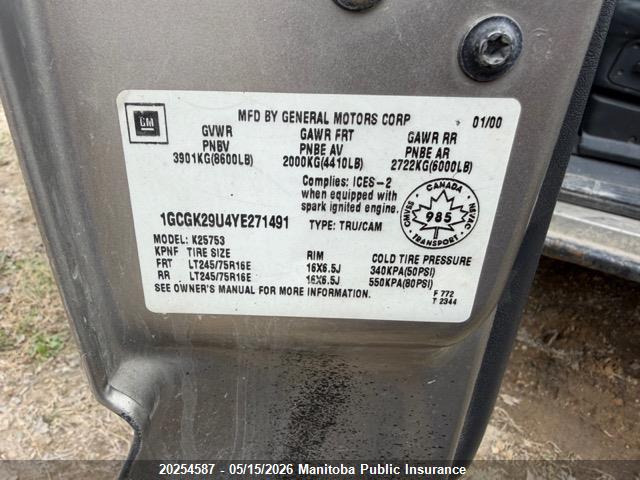 Aukcja sprzedaży 2000 Chevrolet Silverado 2500 Ext Cab, vin: 1GCGK29U4YE271491, numer aukcji: 20254587