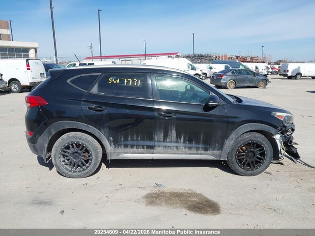2017 Hyundai Tucson მანქანა იყიდება აუქციონზე, vin: KM8J3CA46HU283051, აუქციონის ნომერი: 20254609