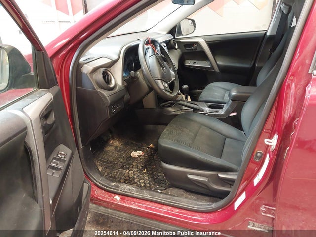 2T3ZFREV4JW438516 Toyota RAV4 LE