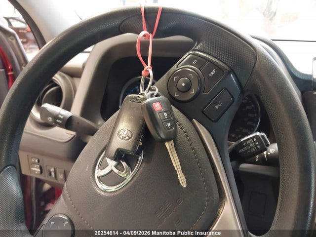2T3ZFREV4JW438516 Toyota RAV4 LE