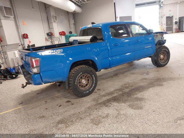 5TFDZ5BN9LX047939 Toyota Tacoma Double Cab V6