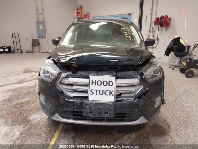 1FMCU9HD7JUC53108 Ford ESCAPE SEL