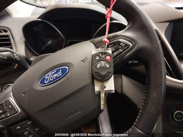 1FMCU9HD7JUC53108 Ford ESCAPE SEL