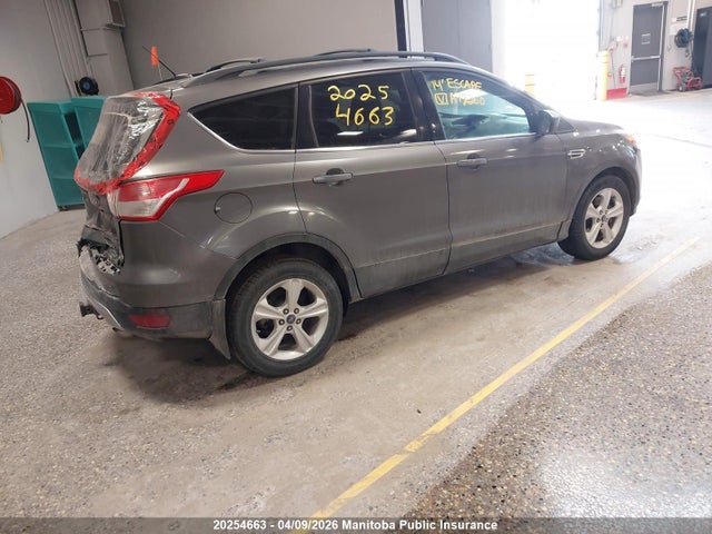 Продажа на аукционе авто 2014 Ford Escape Se, vin: 1FMCU9GX4EUA72260, номер лота: 20254663
