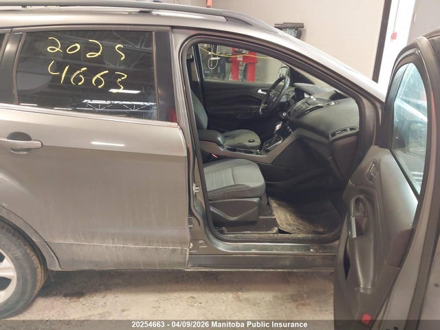 Продажа на аукционе авто 2014 Ford Escape Se, vin: 1FMCU9GX4EUA72260, номер лота: 20254663