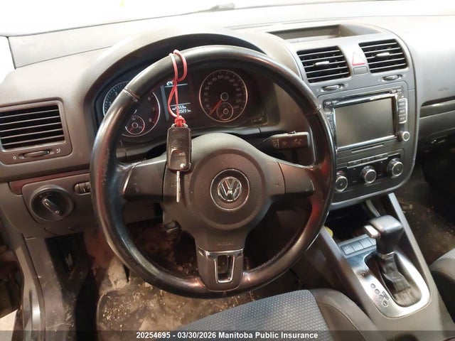 Продажа на аукционе авто 2010 Volkswagen Jetta 2.5, vin: 3VWHX7AJ8AM007725, номер лота: 20254695