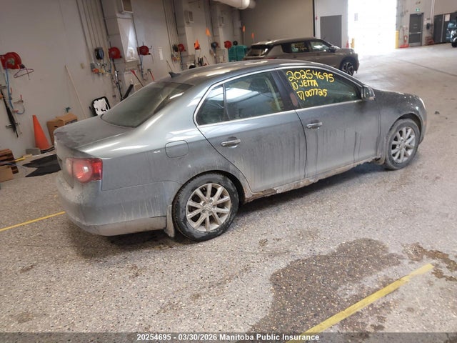 Продажа на аукционе авто 2010 Volkswagen Jetta 2.5, vin: 3VWHX7AJ8AM007725, номер лота: 20254695