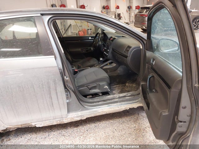 Продажа на аукционе авто 2010 Volkswagen Jetta 2.5, vin: 3VWHX7AJ8AM007725, номер лота: 20254695