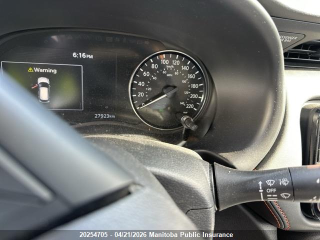 2024 Nissan Kicks Sr მანქანა იყიდება აუქციონზე, vin: 3N1CP5DVXRL552782, აუქციონის ნომერი: 20254705