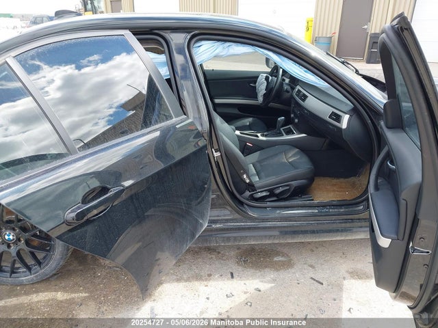 20254727 :رقم المزاد ، WBAPG73509A641275 vin ، 2009 Bmw 323i مزاد بيع