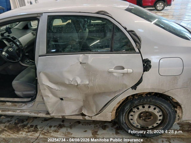 20254734 :رقم المزاد ، 2T1BU4EE8CC887852 vin ، 2012 Toyota Corolla Le مزاد بيع