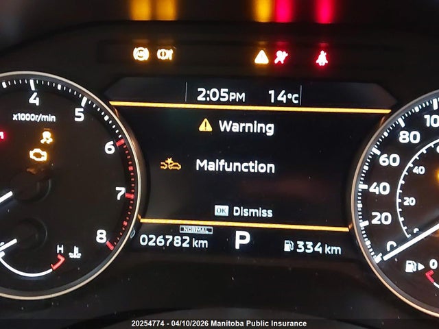 JA4J4VA87RZ621636 Mitsubishi Outlander Le