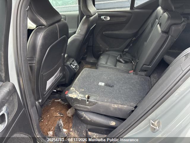 YV4L12UKXR2231648 Volvo Xc40 Core B5