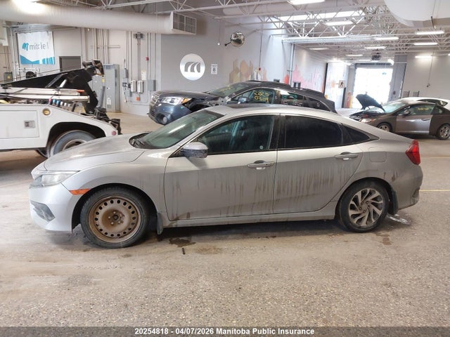 Продаж на аукціоні авто 2016 Honda Civic Ex, vin: 2HGFC2F77GH039998, номер лоту: 20254818