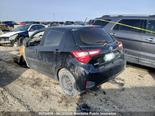 2018 Toyota Yaris Le მანქანა იყიდება აუქციონზე, vin: VNKKTUD32JA094333, აუქციონის ნომერი: 20254858