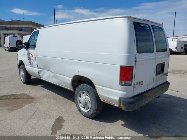 2013 Ford E150 Econoline Cargo Van მანქანა იყიდება აუქციონზე, vin: 1FTNE1EW7DDB29202, აუქციონის ნომერი: 20254865