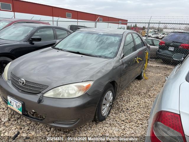 20254876 :رقم المزاد ، JTDBE32K420076690 vin ، 2002 Toyota Camry Le مزاد بيع