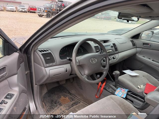 20254876 :رقم المزاد ، JTDBE32K420076690 vin ، 2002 Toyota Camry Le مزاد بيع