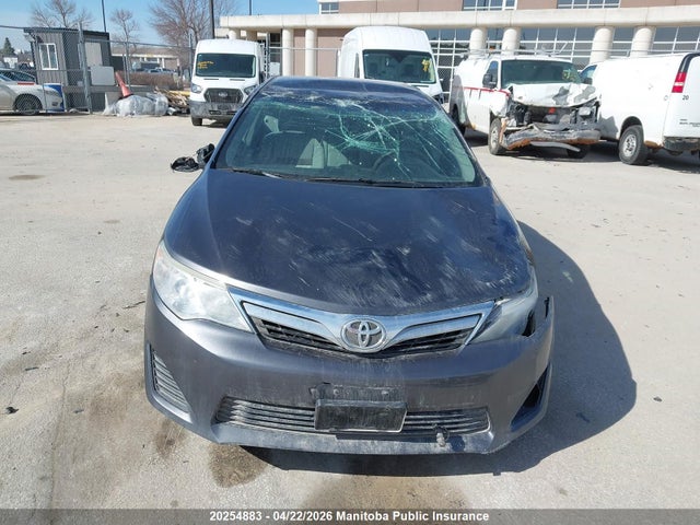 4T1BF1FK6EU395335 Toyota CAMRY LE
