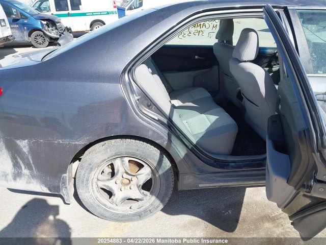 4T1BF1FK6EU395335 Toyota CAMRY LE