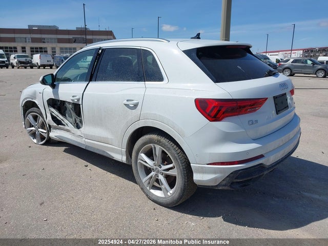 Продажа на аукционе авто 2020 Audi Q3 Technik 45 2.0 Tfsi, vin: WA1FECF38L1075455, номер лота: 20254924