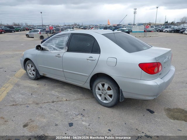 20254944 :رقم المزاد ، 2T1BR32E15C888859 vin ، 2005 Toyota Corolla Le مزاد بيع