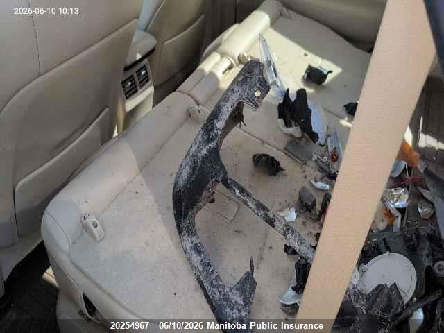 20254967 :رقم المزاد ، JTJBK1BA2B2433211 vin ، 2011 Lexus Rx350 مزاد بيع