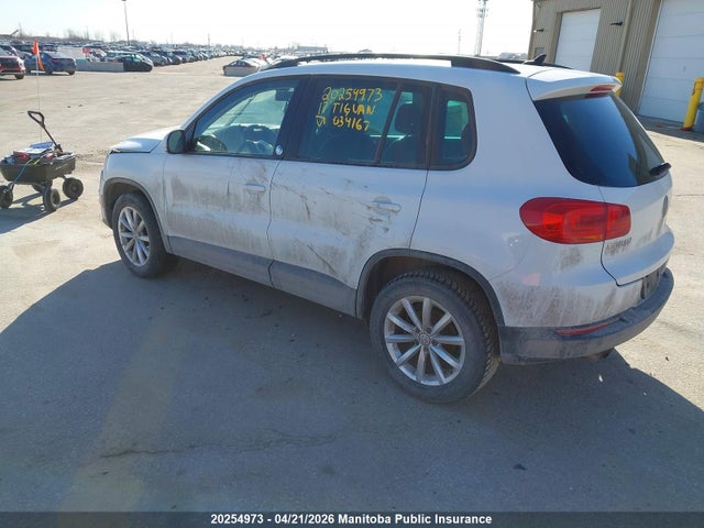 WVGNV7AX7HK034167 Volkswagen Tiguan 2.0 Tsi