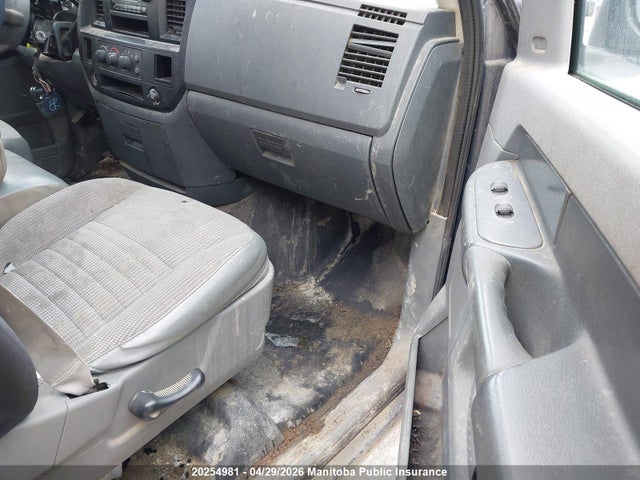 20254981 :رقم المزاد ، 1D7HA18PX7J552798 vin ، 2007 Dodge Ram 1500 St Quad Cab مزاد بيع