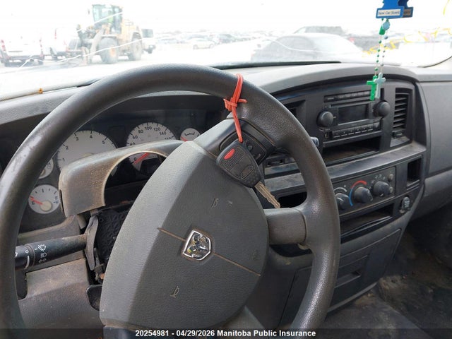 20254981 :رقم المزاد ، 1D7HA18PX7J552798 vin ، 2007 Dodge Ram 1500 St Quad Cab مزاد بيع