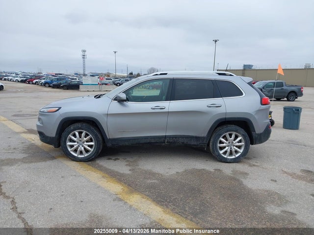 1C4PJMDS7HW549976 Jeep Cherokee Limited