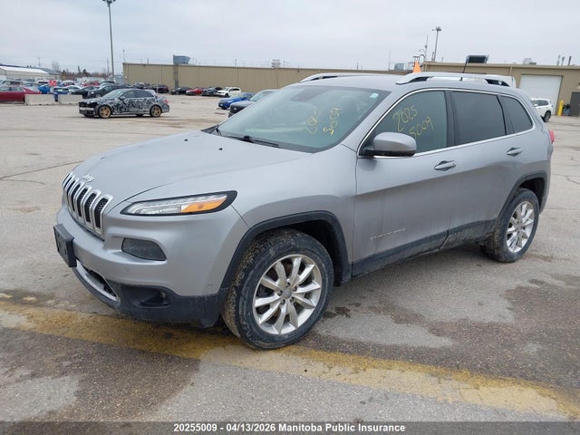 1C4PJMDS7HW549976 Jeep Cherokee Limited