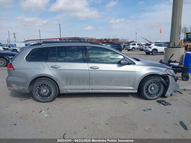 3VW117AU4JM754686 Volkswagen Golf 1.8 Tsi 4motion