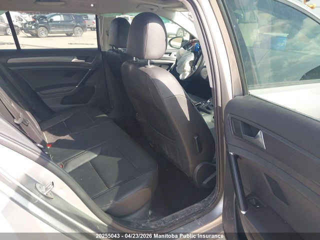 3VW117AU4JM754686 Volkswagen Golf 1.8 Tsi 4motion