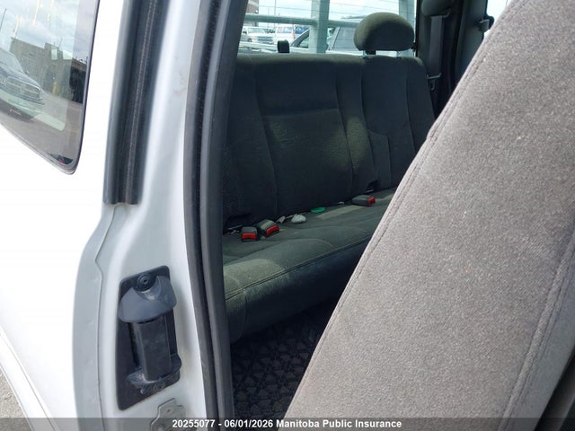 2005 Chevrolet Silverado 2500 Hd Ext Cab მანქანა იყიდება აუქციონზე, vin: 1GCHK29U55E242291, აუქციონის ნომერი: 20255077
