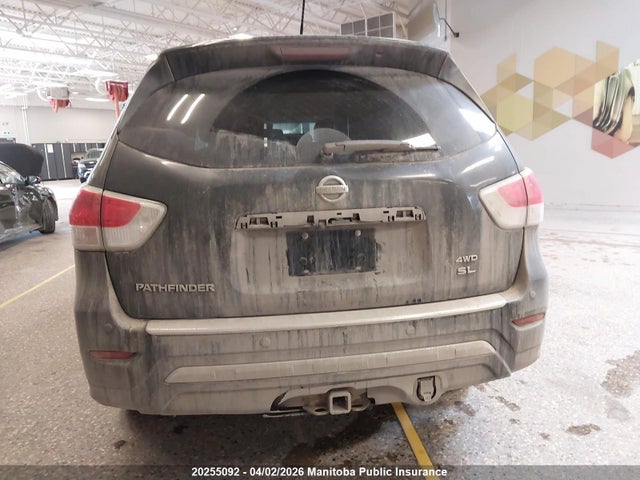 Продажа на аукционе авто 2015 Nissan Pathfinder Sl, vin: 5N1AR2MM0FC679368, номер лота: 20255092