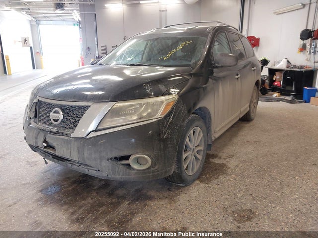 Продажа на аукционе авто 2015 Nissan Pathfinder Sl, vin: 5N1AR2MM0FC679368, номер лота: 20255092