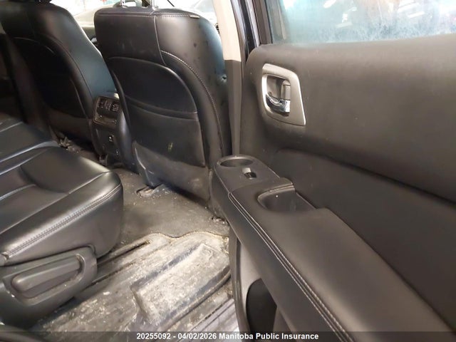 Продажа на аукционе авто 2015 Nissan Pathfinder Sl, vin: 5N1AR2MM0FC679368, номер лота: 20255092