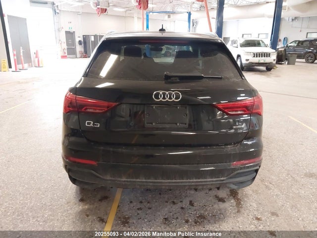 20255093 :رقم المزاد ، WA1FECF32P1122744 vin ، 2023 Audi Q3 Technik 45 2.0 Tfsi مزاد بيع